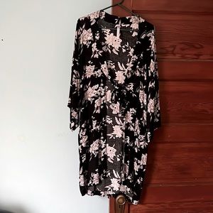Spiritual Gangster Maya Floral Kimono in Black One Size